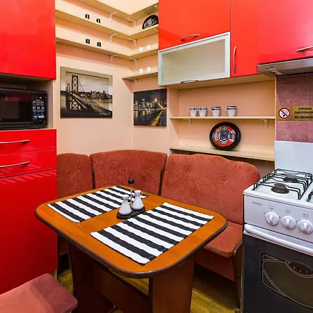 Apartamento біля дзиги сучасна на вулиці вірменській 35 *