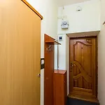 Апартаменти на вірменській 35