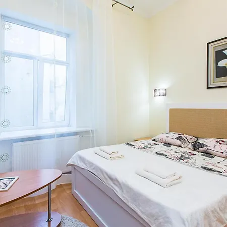 на вірменській 35