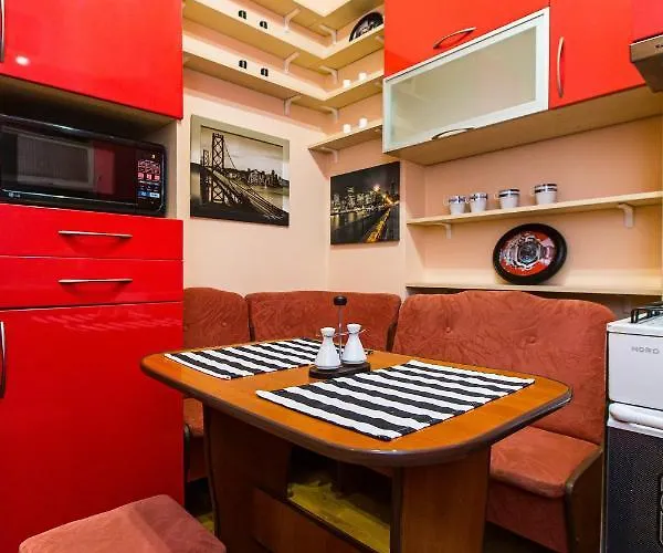 アパート біля дзиги сучасна на вулиці вірменській 35 *