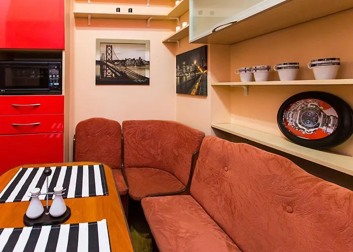 біля дзиги сучасна на вулиці вірменській 35 * リヴィウ